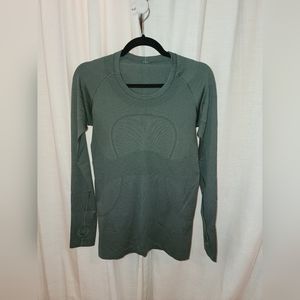 Lululemon Swiftly Tech Long Sleeve